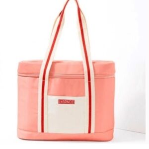 New L Space Insulated Beach/Picnic Bag or All Purpose Bag - Retails for $100